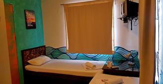 Gabby's Bed and Breakfast - Dumaguete City - Schlafzimmer