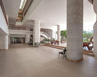 Hotel Tropicana Pattaya - Pattaya - Lobby