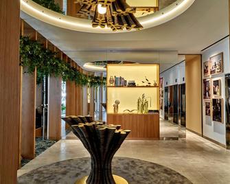 The Botree - London - Lobby