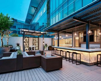 AC Hotels by Marriott San Jose Escazu - Escazu - Terasa