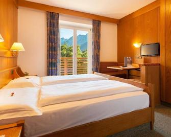 Hotel Sole - Sonne - Dobbiaco/Toblach - Bedroom
