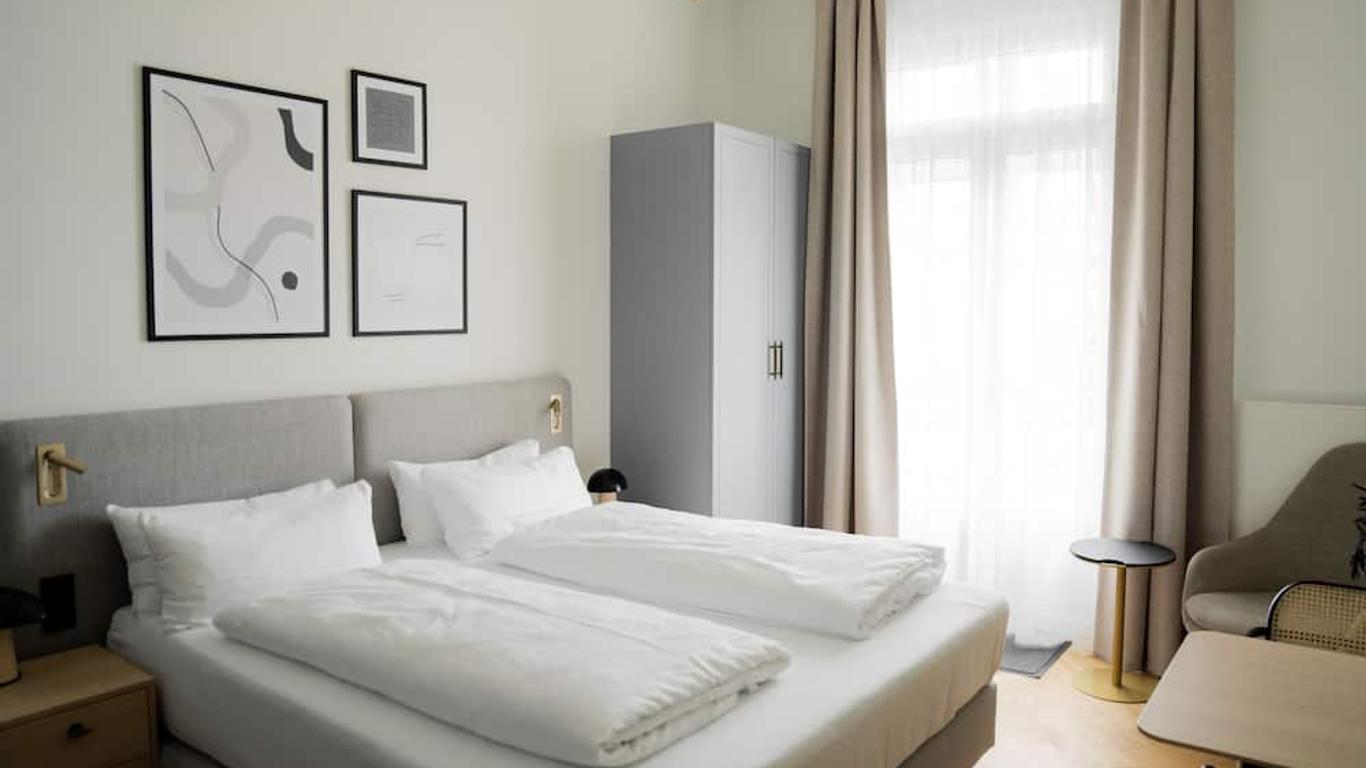 Bob W Lübeck Old Town