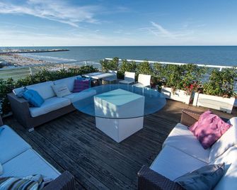 Terrazza Marconi Hotel&spamarine - Senigallia - Balkon
