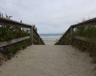 Autumn in New England - Ogunquit - Beach
