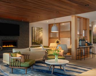 Fairfield Inn & Suites by Marriott Lebanon near Expo Center - Lebanon - Living room