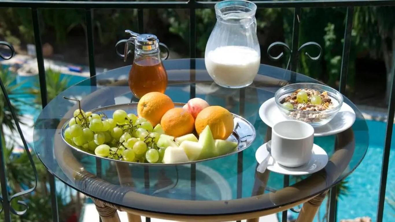 Kentrikon Hotel & Spa