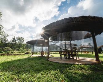 Shatavari Eco Resort - Belgaum - Patio