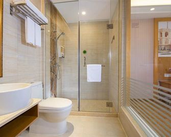 Vienna Hotel Yinchuan High-Speed Railway Station - Yinchuan - Bathroom