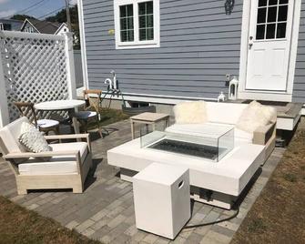 Charming Boston Townhouse - Boston - Patio