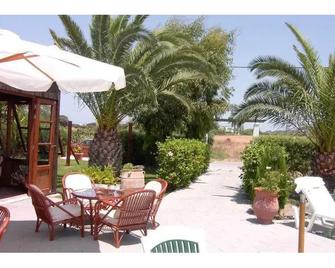 Hotel Alkmini - Theologos - Binnenhof