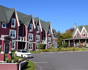 Lynwood Inn - Baddeck - Edificio