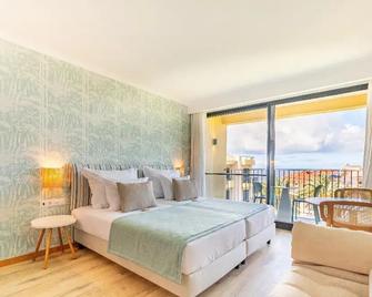 Hotel Gaivota - Porto Moniz - Slaapkamer
