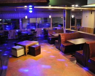 Juniper Residency Hotel - Namchi - Restaurant