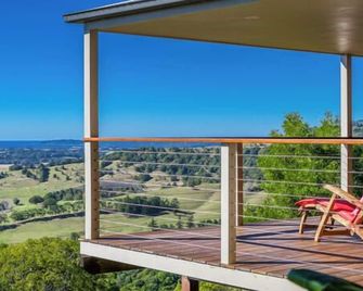 Byron's Secret - Coorabell - Balcone