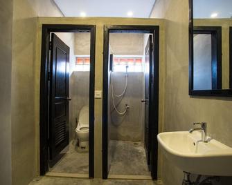 White Rabbit Hostel - Adults Only - Siem Reap - Phòng tắm