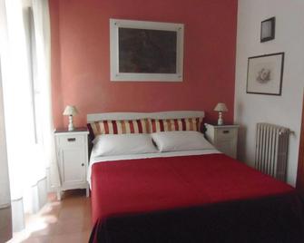 Hotel Morlacchi - Perugia - Bedroom