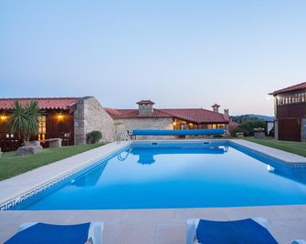 Country house - Ideal for spending quality time in the field - Barcelos - Piscina
