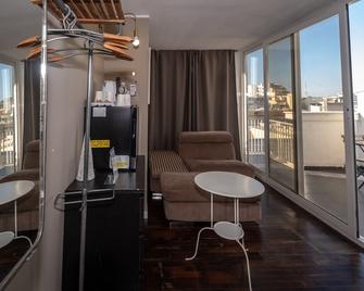 Appartamento Cavour - Bari - Vardagsrum