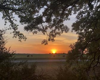 The Redbud Cabin at Roman Nose - Watonga - Playa