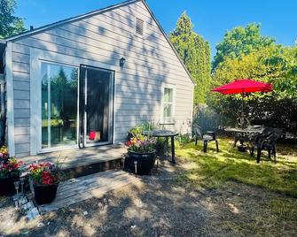 Harbor Hideaway - Port Orchard - Patio