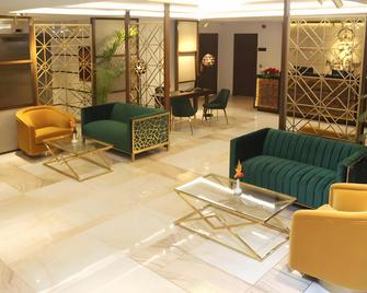 Faletti's Grand Hotel Multan - Multan - Lobby