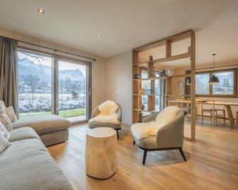 Riverside Chalet Alpspitze - Garmisch-Partenkirchen - Sala de estar