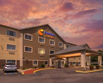 Comfort Suites - Omaha - Bygning