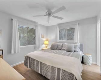 Hilton Head Hangout 2 Bdr Resort Condo By Beach! - Hilton Head Island - Schlafzimmer