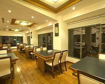 Chunjing Hill View Villa - Ren-ai Township - Restaurante