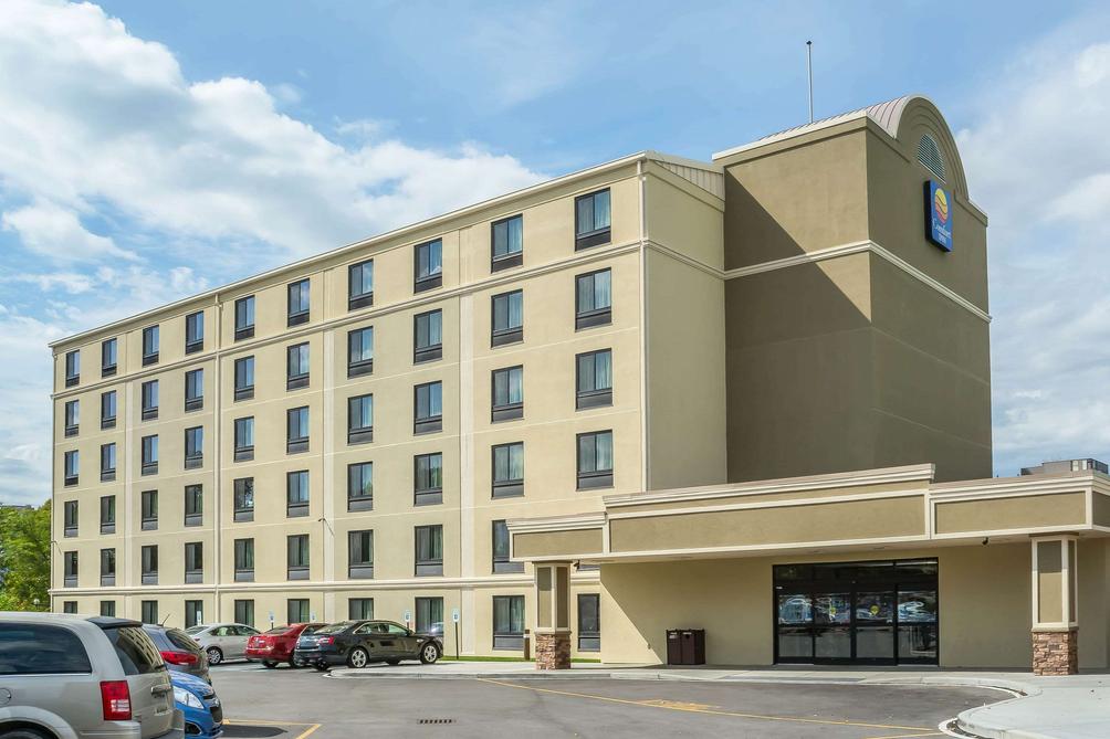 Comfort Inn The Pointe 85 1 8 2 Niagara Falls Hotel Deals Reviews Kayak