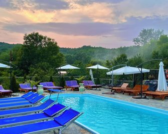 Pensiunea Portas Resort - Slanic - Piscina