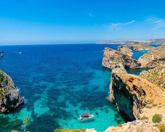 Ta'Battista B&B with pool - Gozo - Xewkija