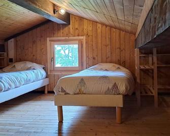 Chalet Familial à Passy en Haute-savoie - 4/5 Couchages - Passy - Camera da letto