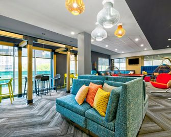 Tru by Hilton Minneapolis Downtown - Minneapolis - Lounge