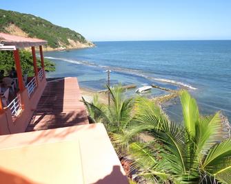 Rival Hotel - Cap-Haïtien - Balkon