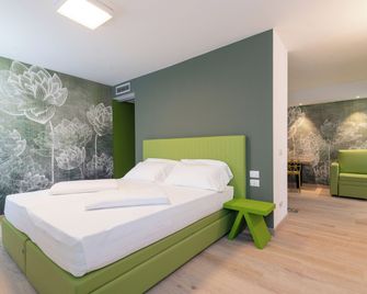 lillil - Popping Holiday - Riva del Garda - Makuuhuone