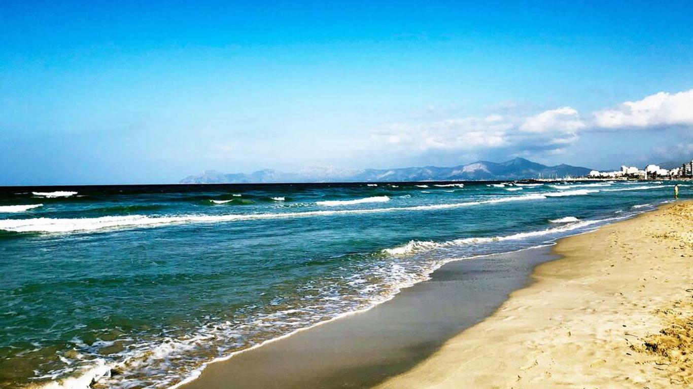 Eix Alzinar Mar Hotel & Suites