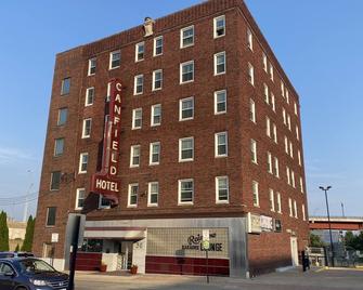 Canfield Hotel - Dubuque