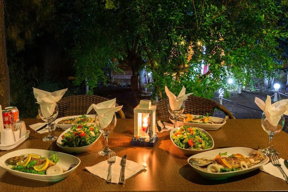 فندق وبنغلات سيكريت غاردين