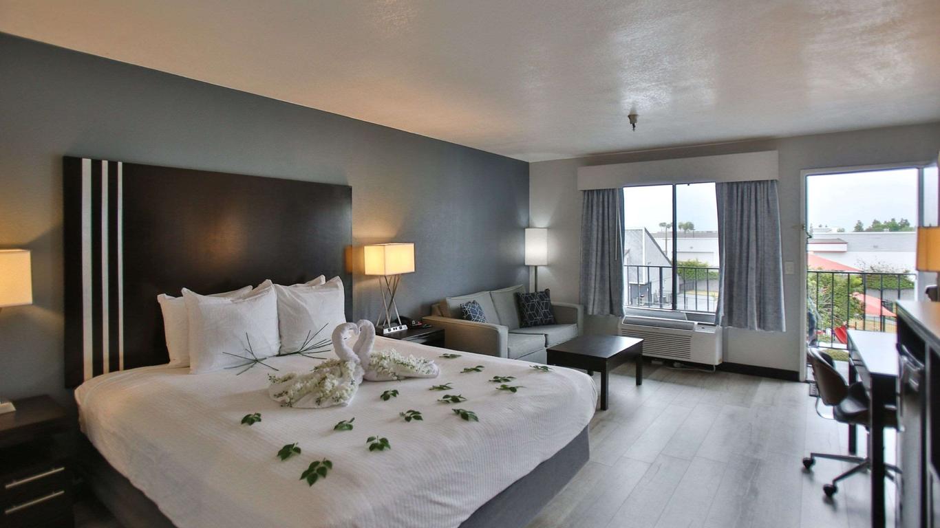 Best Western Surf City