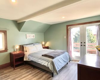 Cozy Suite-Walk to the Falls - Niagara Falls - Bedroom