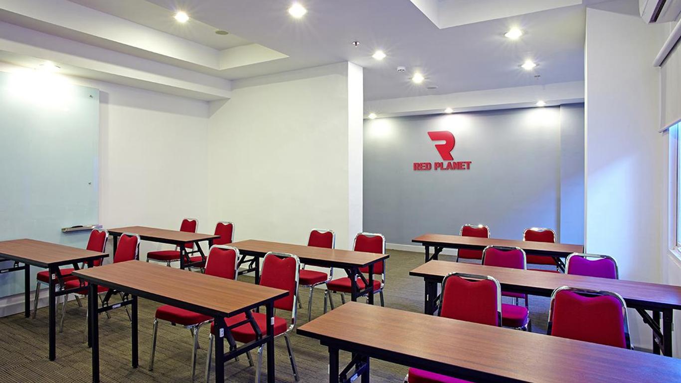 Monoloog Hotel Makasar