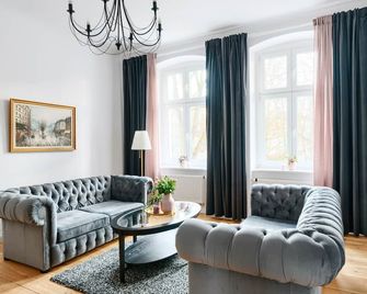 Apartament Nowe Miasto - Skwer Malarzy - Ґожув-Велькопольський - Вітальня