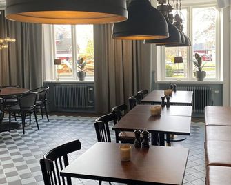 Hotell & Bistro Rödesund - Karlsborg - Restaurante