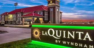 La Quinta Inn & Suites by Wyndham North Platte - North Platte - Byggnad