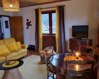Gaia - Grignon - Gîte - Tournon - Salon
