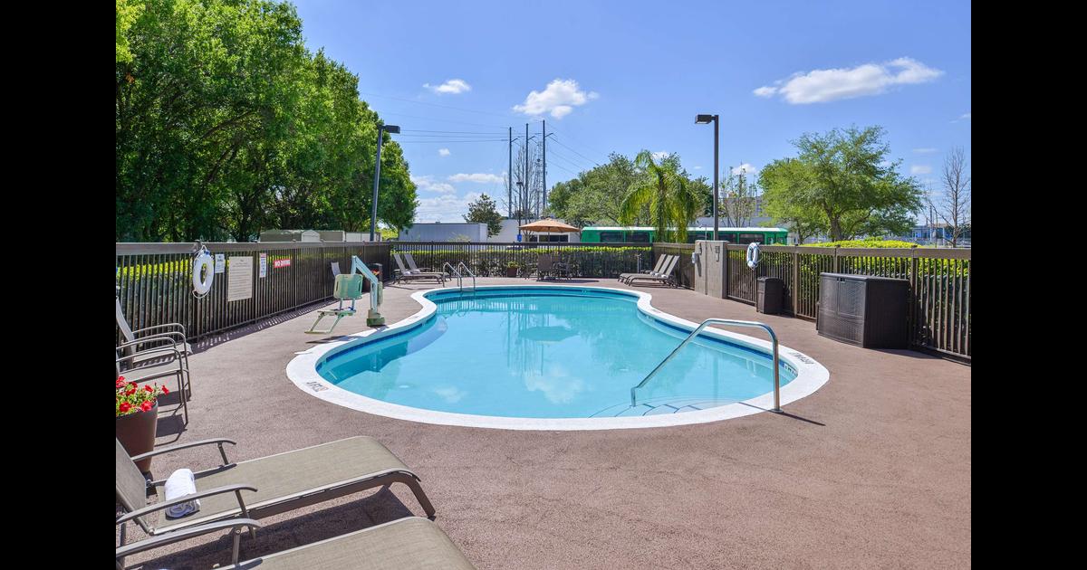 Hampton Inn closest to Universal Orlando in Orlando, the United States