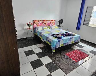 House near Guarulhos Airport - Guarulhos - Bedroom