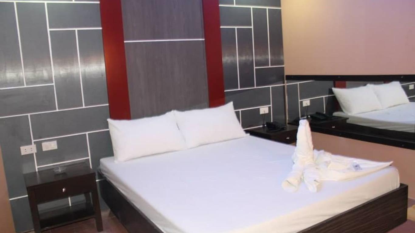 El Vistra Traveller's Inn