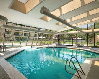 DoubleTree by Hilton Williamsburg - וויליאמסברג - בריכה